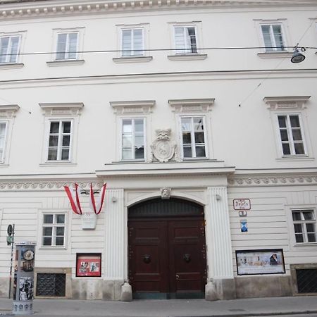 Datri Petite Suite 10 Vienna Exterior photo